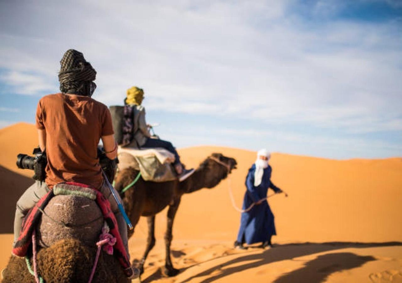 Desert Glamping Experience Мерзуга Экстерьер фото