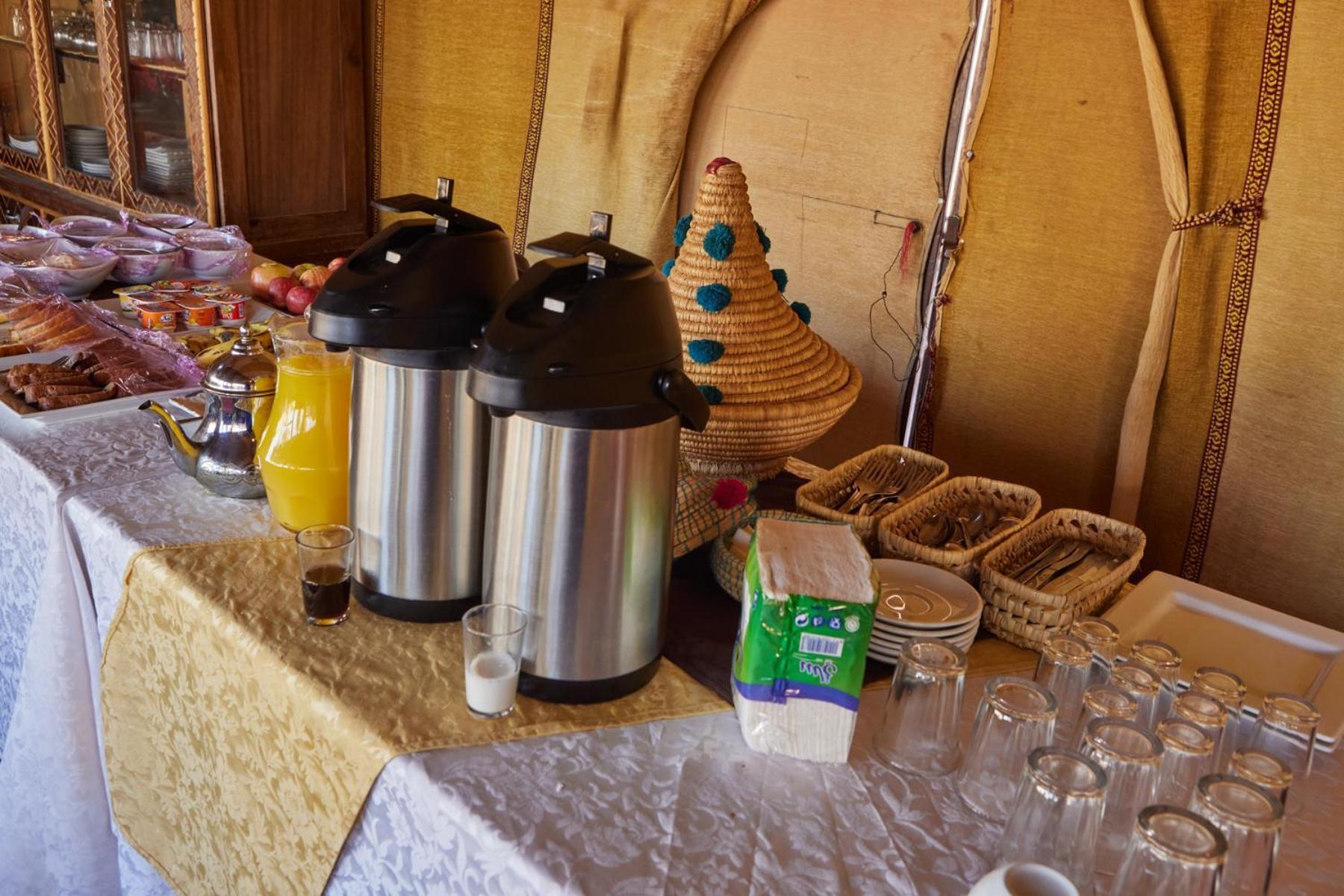 Desert Glamping Experience Мерзуга Экстерьер фото